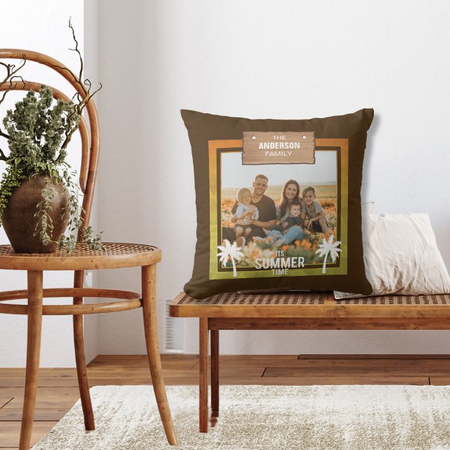 Tropiskt sommarfoto Ram Vacation Handflatan Träd Kudde (Personalized Family Photo With Names Summer Theme Tropical Palm Trees and Wood Sign)