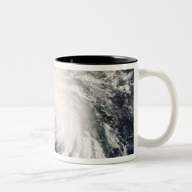 Tropiskt storm Fay 3 Två-Tonad Mugg (Höger)