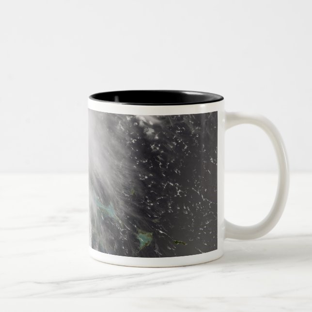 Tropiskt Storm Fay 5 Två-Tonad Mugg (Höger)