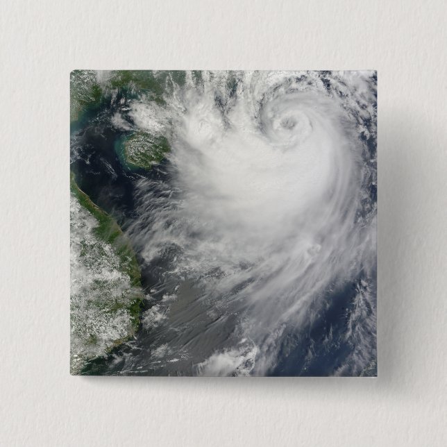 Tropiskt Storm Koppu nära landfall Knapp (Framsida)