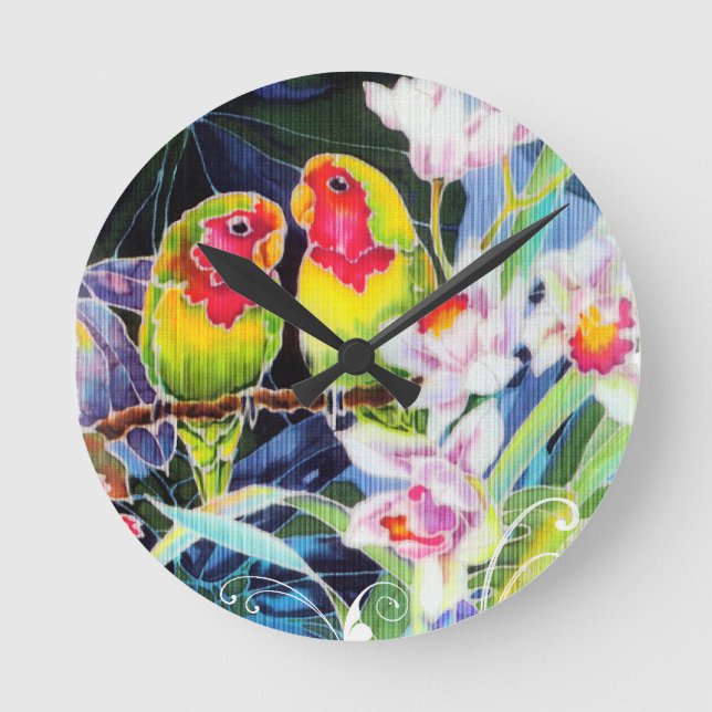 Tropiskt utskrift av färgade Love birds och orkidé Rund Klocka (Framsida)