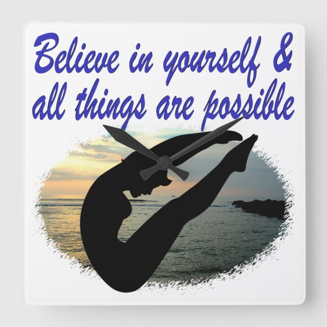 TROR PÅ DIVERDREAMN I DIG. FYRKANTIG KLOCKA (Framsida)