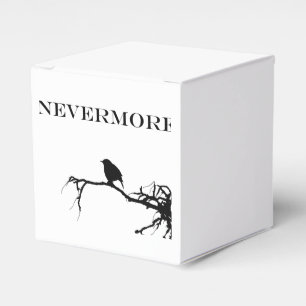 Trots det har Raven Edgar Allan Poe Design Presentaskar