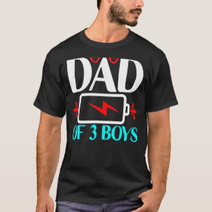 Trött Pappa med 3 Fars dag lågbatteri Far T Shirt