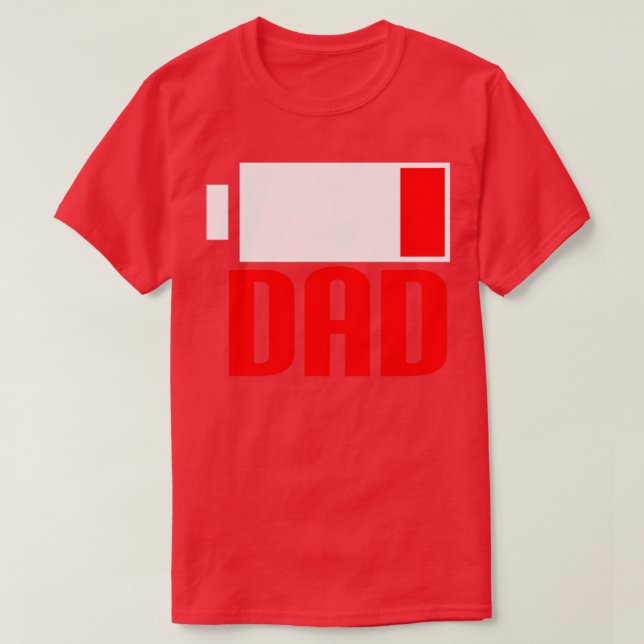 Trött Pappa Rolig Sömnlös Låg Batteri Tom Urladdad T Shirt (Design framsida)