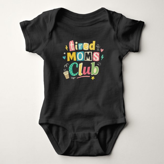 Trötta Mamma Klubb Kaffe Mamma Humor T Shirt (Framsida)
