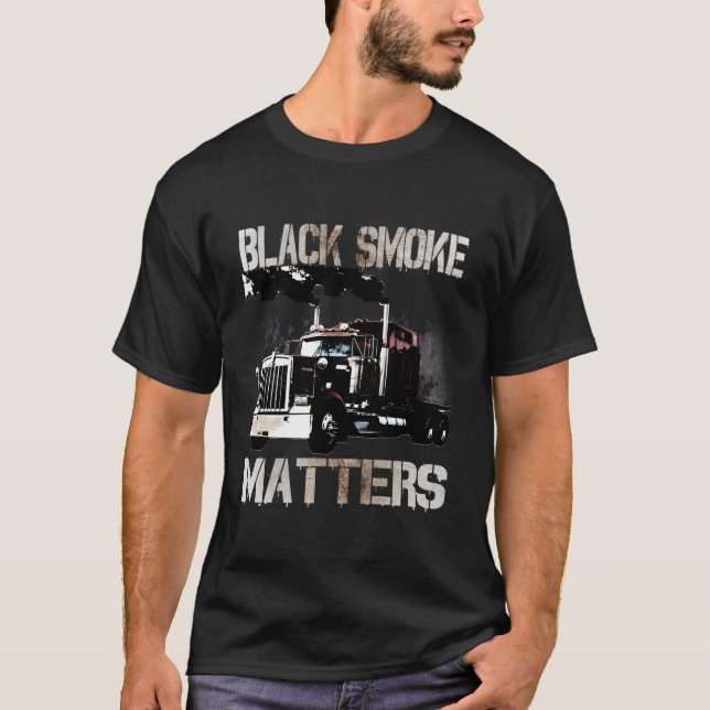 Trucker ger dragbil 18 Wheeler Smoke Mat T Shirt (Framsida)