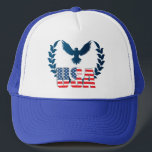 truckerkeps med amerikanska logotyper<br><div class="desc">Stil: Truckerkeps Tittar för att lura ditt team,  marknadsföra ditt varumärke eller helt enkelt behålla sol ut ur ögon? Våra anpassningsbar är det perfekt sättet att tillgodose alla dessa behov och mer. Anpassa framsidan med logotyp,  design eller text och skapa ett viktigt tillbehör som du aldrig lämnar bakom!</div>