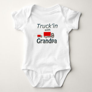 Truck'in med morfar tee