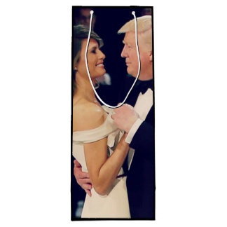 Trump 2020 Trump och Melania Dance