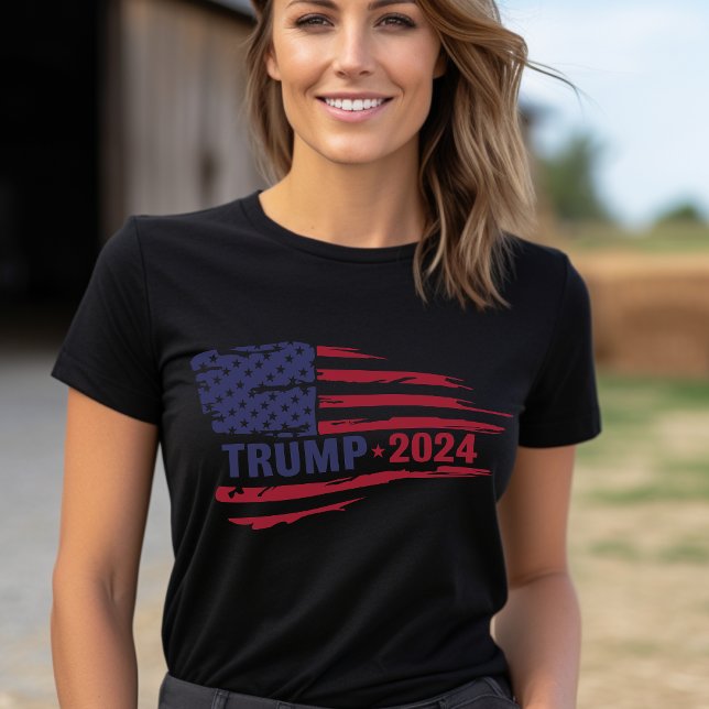 Trump 2024 American Flagga Grunge T Shirt (Skapare uppladdad)
