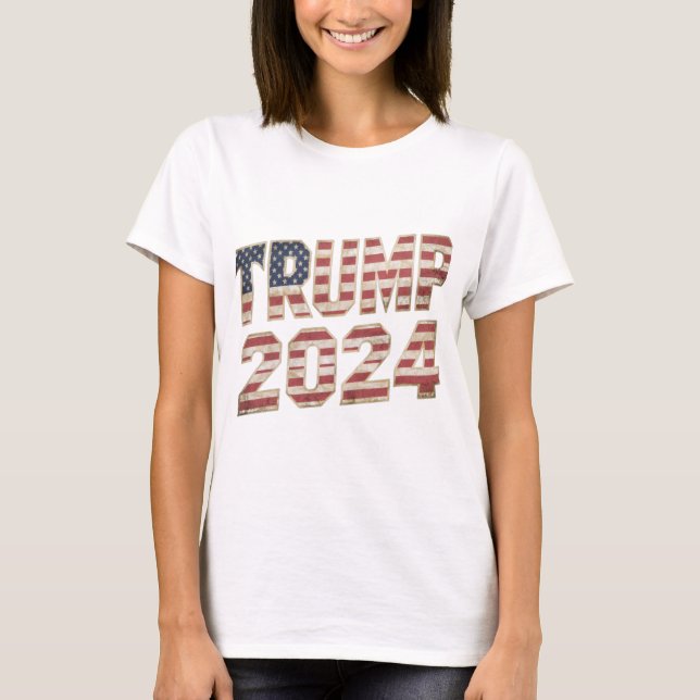 Trump 2024 American Flagga Kort T Shirt (Framsida)