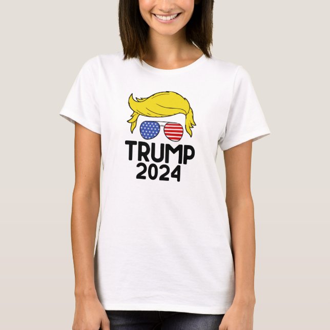 Trump 2024 American Flagga T Shirt (Framsida)