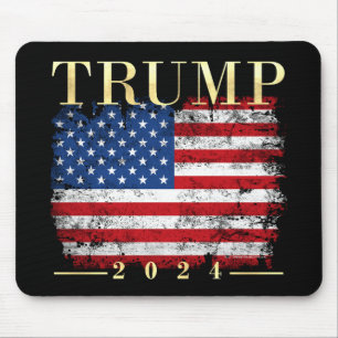 Trump 2024 Elegant Guld Vintage American Flagga Musmatta