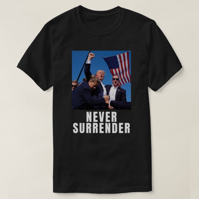 Trump 2024 Överlämnande aldrig T Shirt (Design framsida)