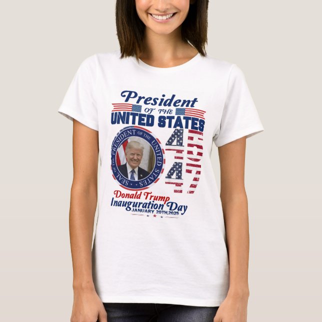 Trump 2024 President 45 och 47 American Flagga Tru T Shirt (Framsida)
