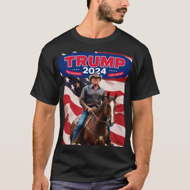 Trump 2024: Saddla upp för ordförandeskapet T Shirt (Framsida)