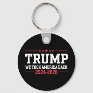 Trump 2024 Vi Tog Amerika Tillbaka 47 USA Nyckelring