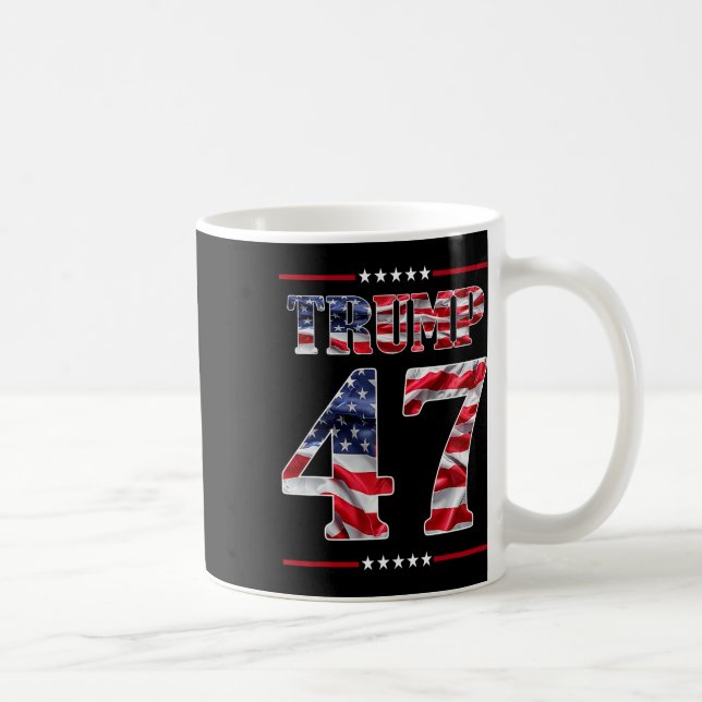 Trump 45-47 Mega Us Flagga 2024 Presidentval 2024 Kaffemugg (Höger)