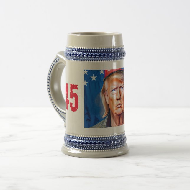 TRUMP 45 47 Patriot Mugg (Framsida vänster)