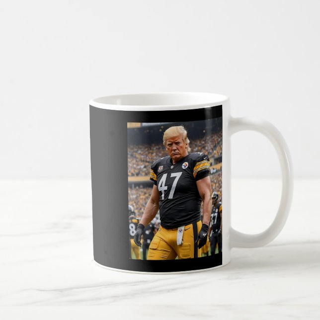 Trump 47 Fittsburgh Footbyll Player Funny Kaffemugg (Höger)