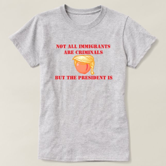 Trump är kriminell t shirt (Design framsida)