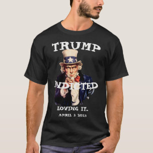Trump åtalad tisdag 2023 Farbror Sam T Shirt