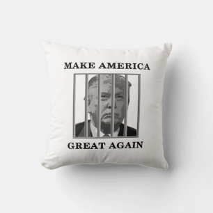 Trump bakom Pub Kudde
