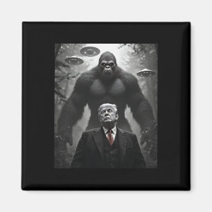 Trump Bigfoot Ufo Alien Encounter Visitation Konsp Magnet