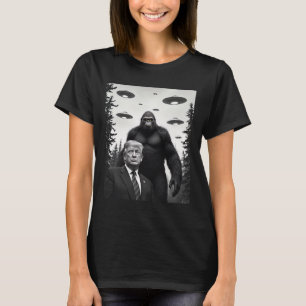 Trump Bigfoot Ufo Alienmöte Utomjordisk T Shirt