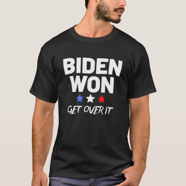 Trump Borttappad, ta dig över den för att skeva T Shirt (Framsida)