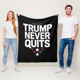 Trump Ger Inte Upp Patriotisk Röst Trump 2024 Fleecefilt
