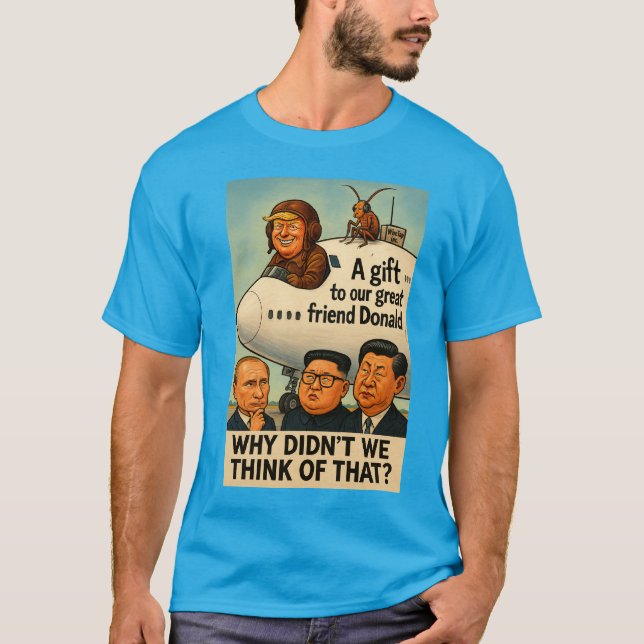 Trump i cockpit på flygplan som "lyfts" till USA. T Shirt (Framsida)