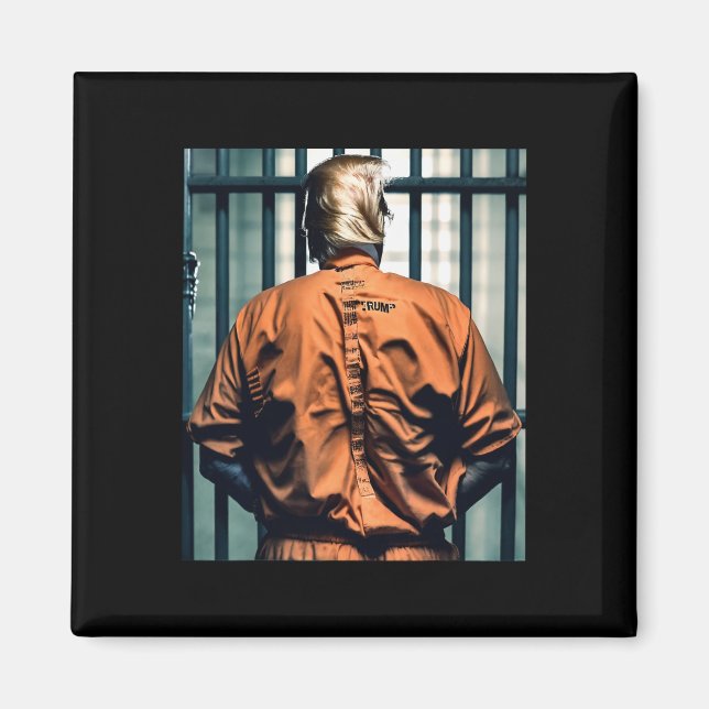Trump in Jail Orange Jumpdress Hand Cuffed Guilty Magnet (Framsidan)