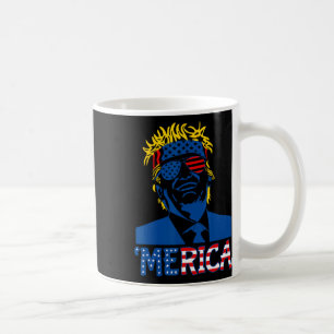 Trump Lycklig 4:e juli: Trump American Flagga Gift Kaffemugg