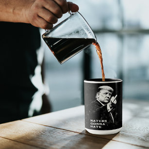 Trump Mellanstick 2026 Meme Rolig Mugg