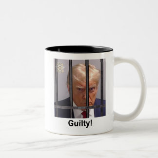 Trump Mugg, "Guilty!" Två-Tonad Mugg