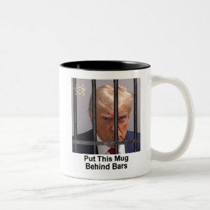 Trump Mugg "Lägg Mugg bakom Pub"