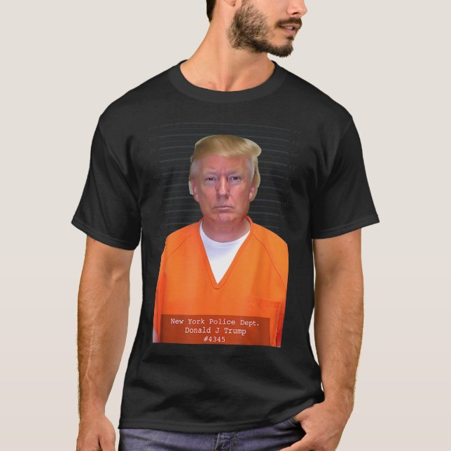Trump Mugg Shot Range Jumpdrädräkt Parody Behind P T Shirt (Framsida)