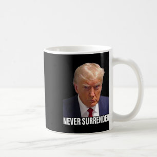 Trump Mugshot överger aldrig Manar Women Kaffemugg