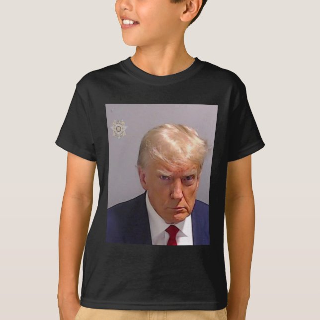 Trump Mugshot Tee - Iconic and Funny (Framsida)