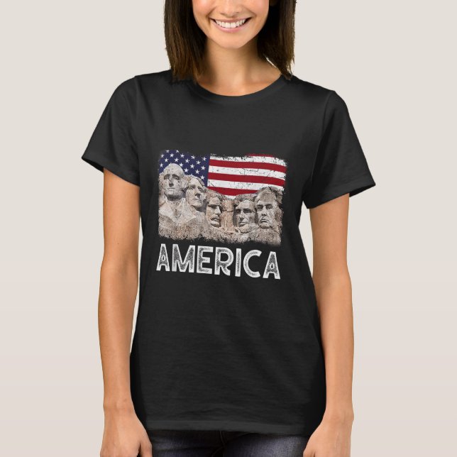Trump President 45:e Rushmore Mount American Flagg T Shirt (Framsida)