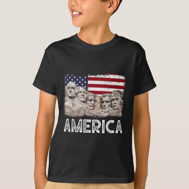 Trump President 45:e Rushmore Mount American Flagg T Shirt (Framsida)