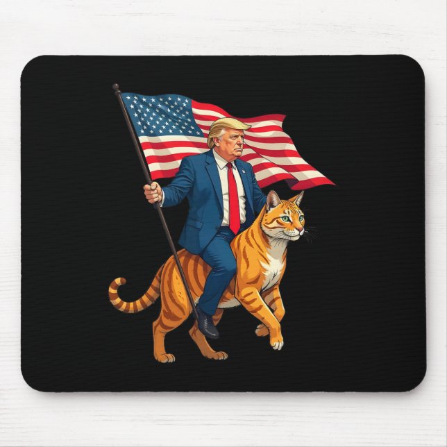 Trump Riding A Cat Holding American USA flagga Musmatta (Framsidan)