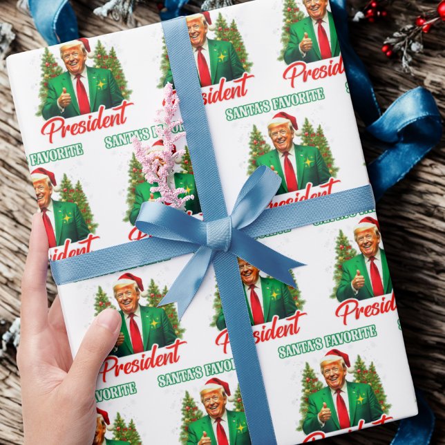 Trump Santa Hat Wrap | Santa's Favorite President Presentpapper (Skapare uppladdad)