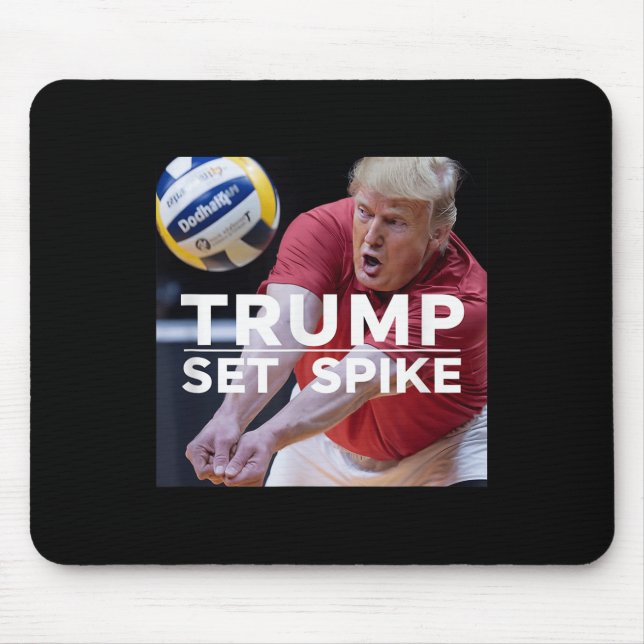 Trump Set Spike Funny Public Volleyball Player Musmatta (Framsidan)