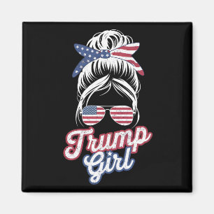 Trump Tjej Rufsigt Bunt Gammal USA Amerikansk Flag Magnet