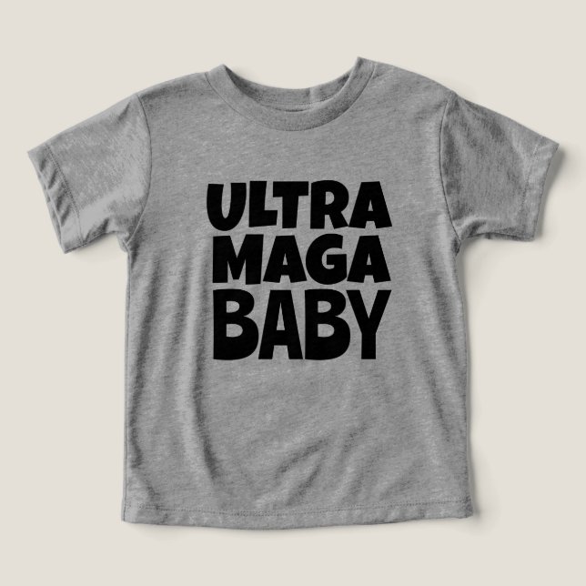 TRUMP ULTRA MAGA BABY T SHIRT (Design Framsida)