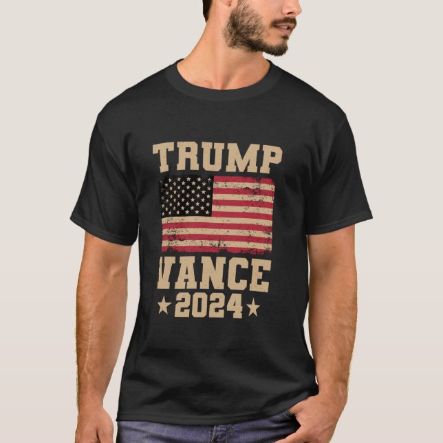 Trump Vance 2024 Retro USA flagga Trump JD Vance T T Shirt (Framsida)