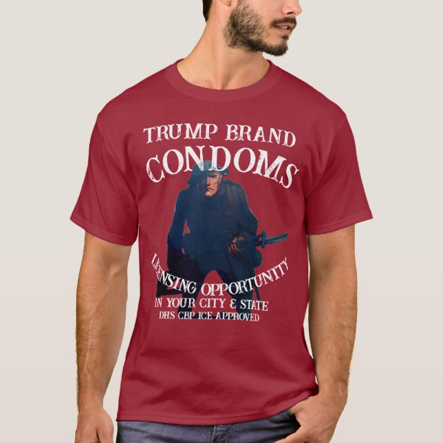 Trump VARUMÄRKE KONDOM LICENSIERINGSMÖJLIGHET T Shirt (Framsida)